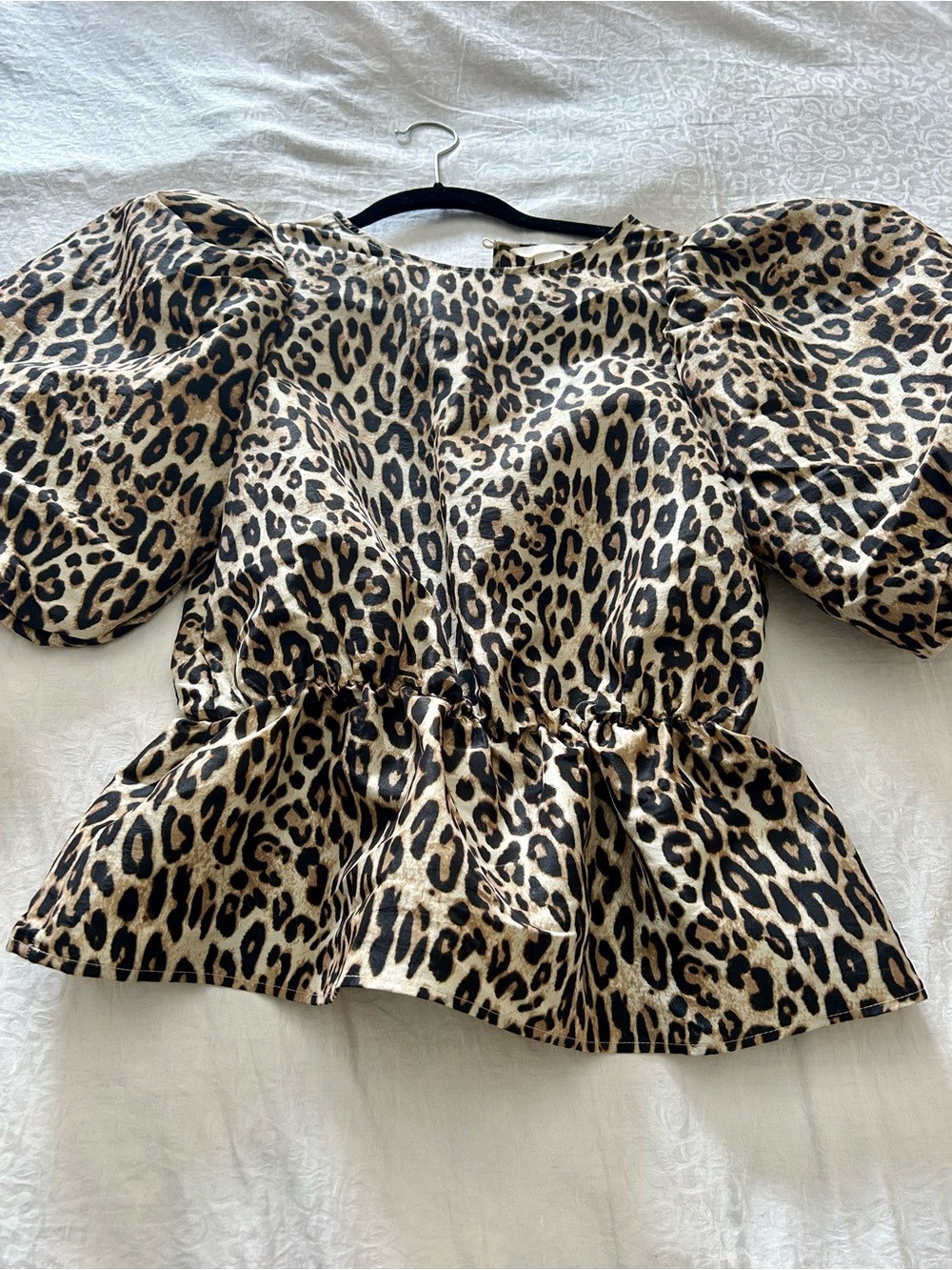 H&M Leopard Print Peplum Puff-Sleeve Top - Beige/Black
